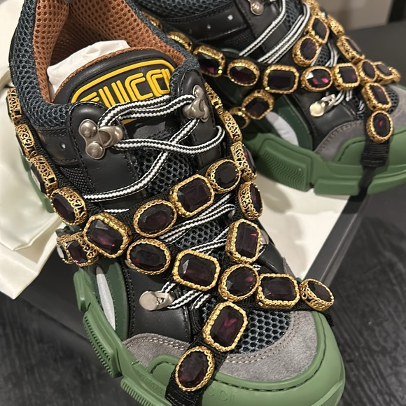 New authentic Gucci shoes - Picture 6 of 10